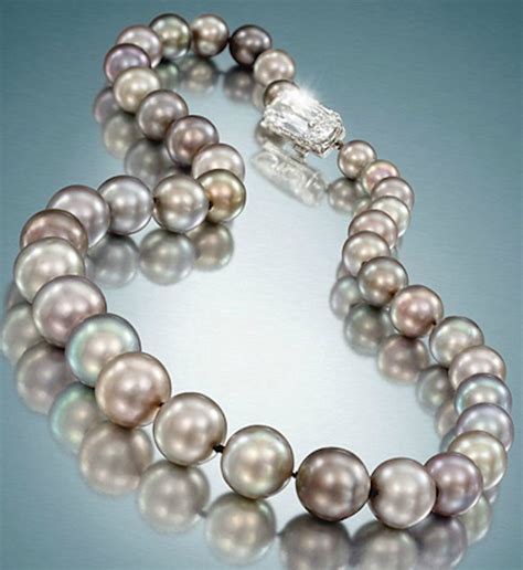 most expensive pearl necklace in the world